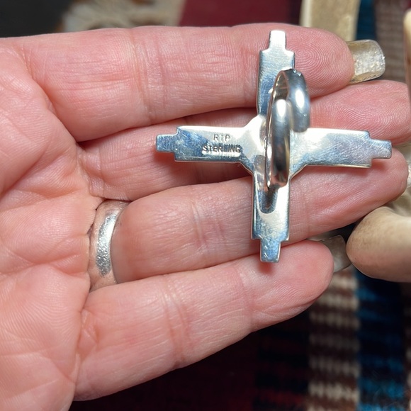 SOLD…Native Red Coral Sterling Zia Adjustable Ring - Picture 3 of 4